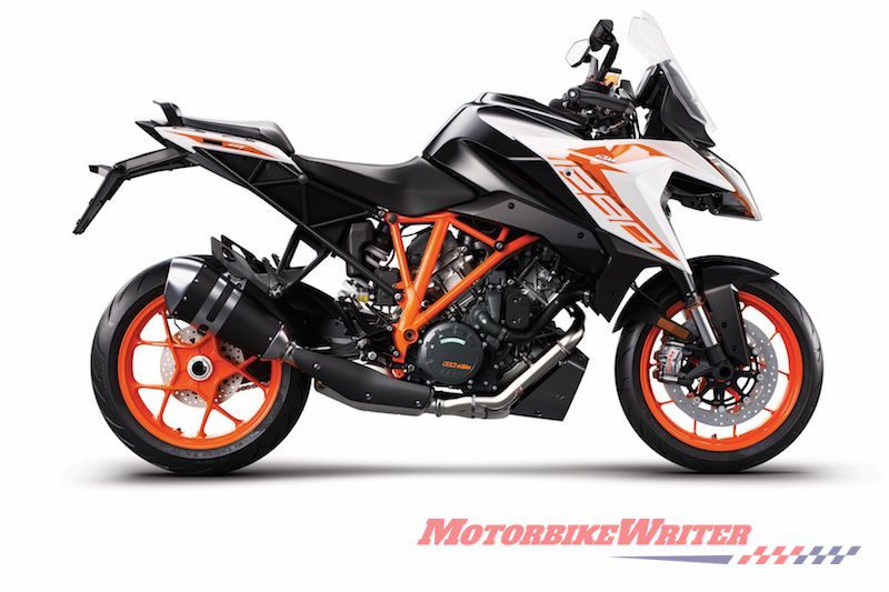 1290 Super Duke GT KTM 790 Adventure