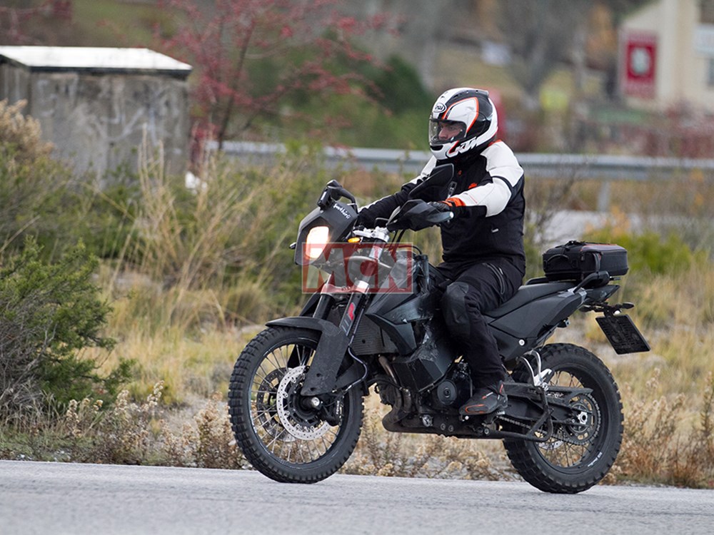 KTM 790 Adventure MCN spy shot 