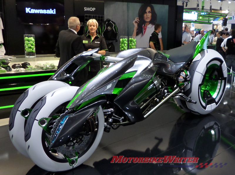 Kawasaki J-Concept three-wheeler Transformer Kawasaki’s electric multi-wheel transformer