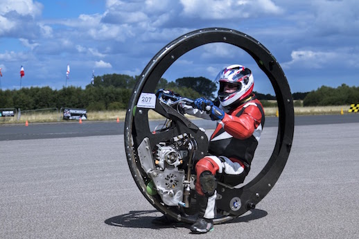 Kevin Scott and his monowheel 'Warhorse' (photo Andy Menzies) speed records