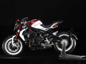 MV Agusta Brutale 800 Dragster RR