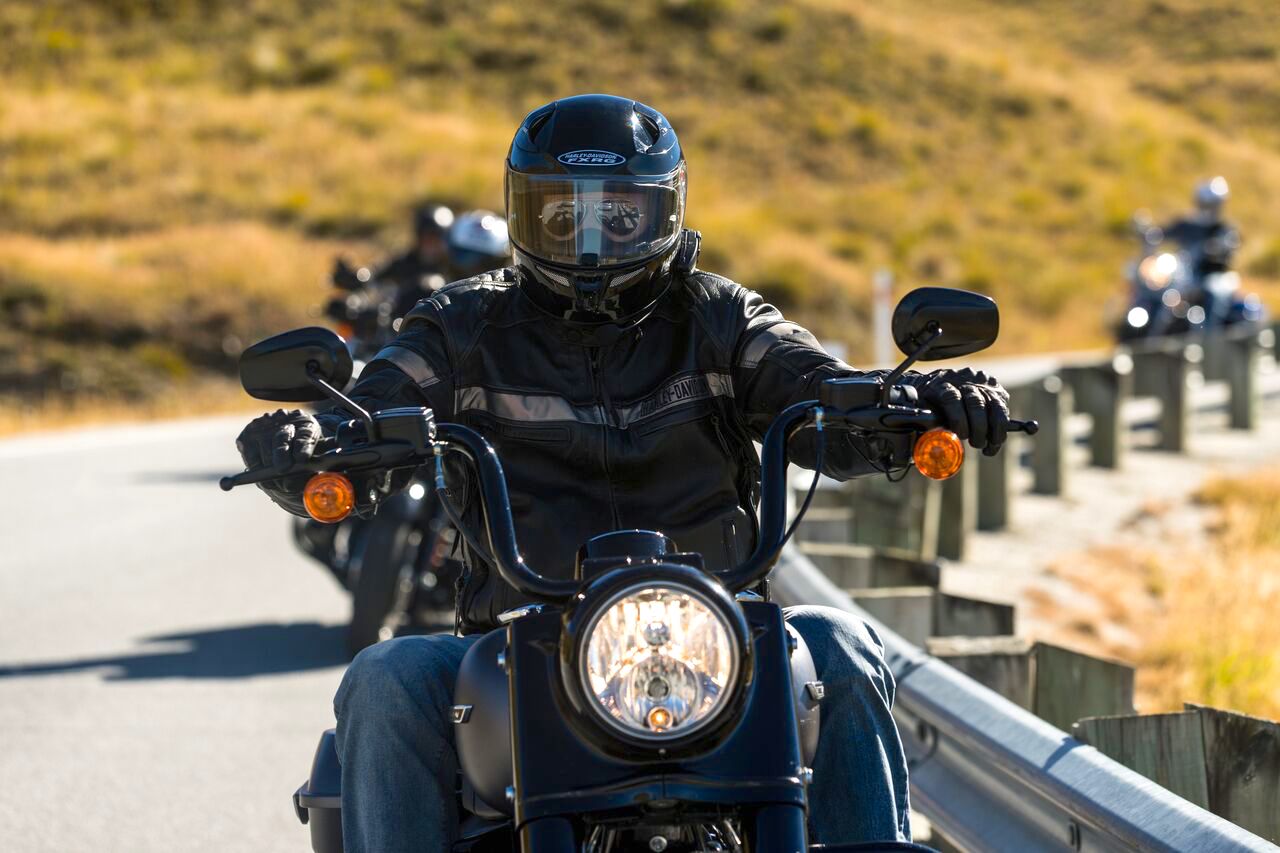 Harley-Davidson FLHRS Road King Special