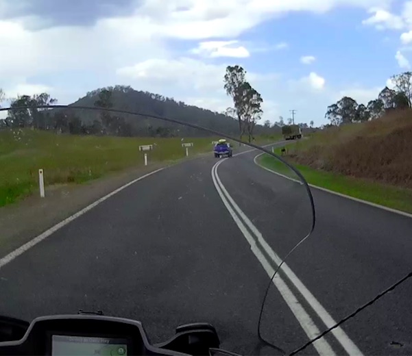 Oxley Highway cars over double white line reduced speeds