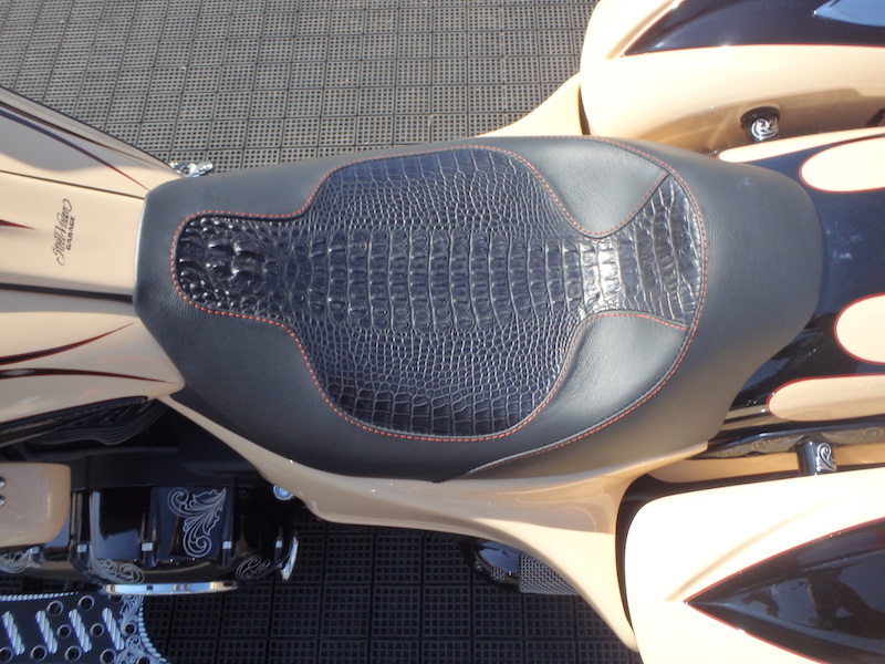 Crocodile seat Is a leather seat better than vinyl? John Moorhouse Ergo Seats