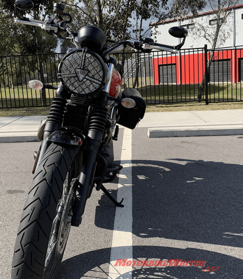 Parking fine Motorcycle parking under siege park