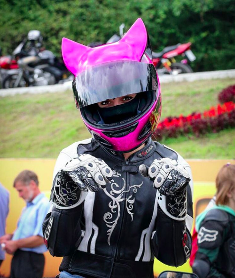 pink-cat-ear-motorcycle-helmet-6