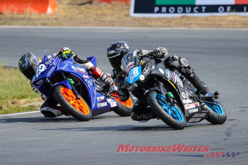 Superbike racing returns to Lakeside Raceway - FX Superbike racing at Queensland Raceway (Image by Col Wright of colliegeorgepix.com.au)
