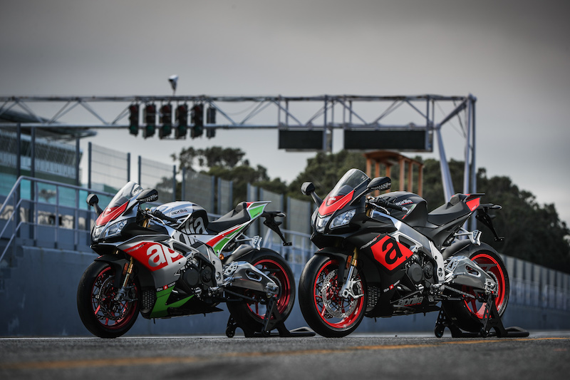 2017 Aprilia RSV4 RR & RF