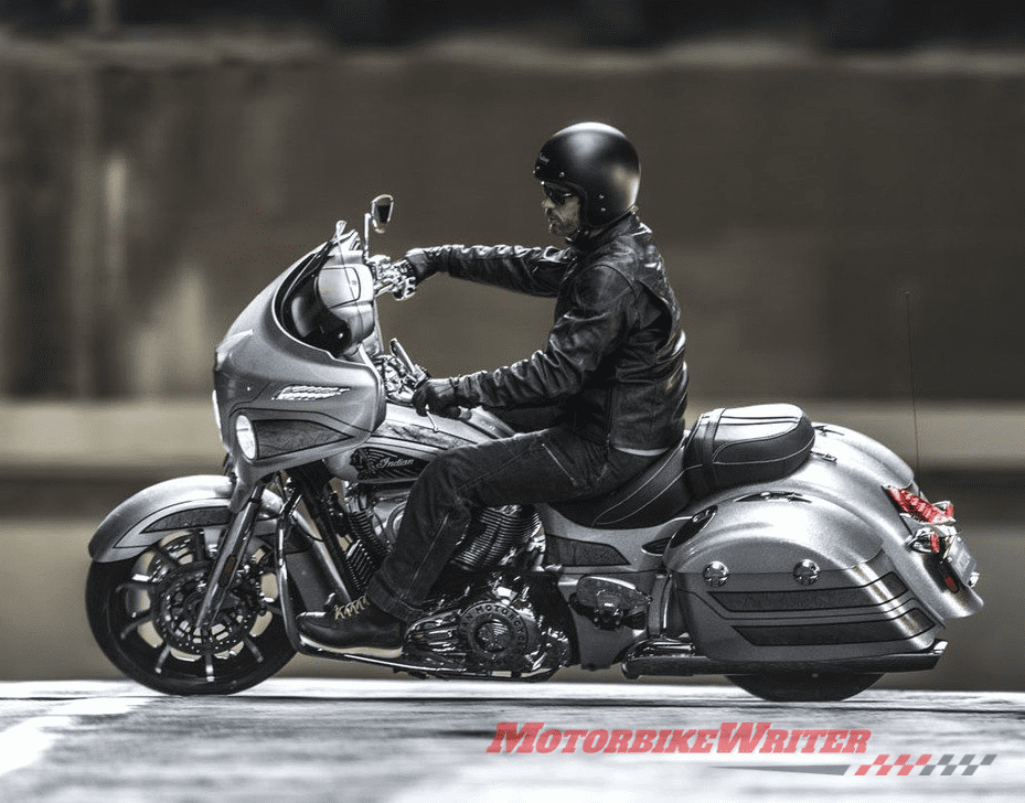 2018 Silver Indian Chieftain Elite