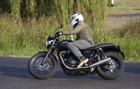 2016 Triumph Street Twin joins