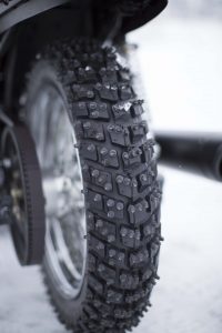 Harley-Davidson Street 750 studded ice tyre