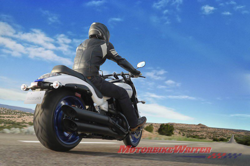 2019 Suzuki deal on dark Boulevard M109R