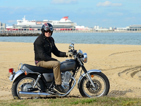 Yamaha SR400