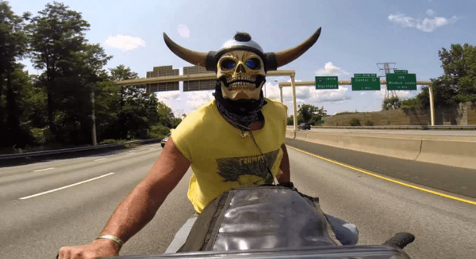 big-horns-motorcycle-helmet-with-skull-facemask