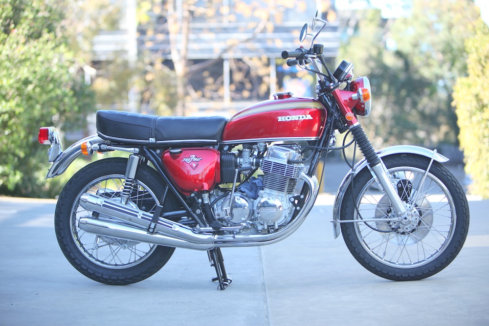 CB750