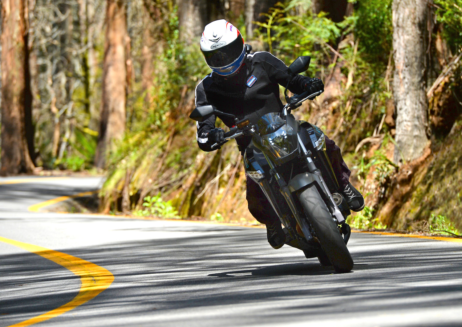 2014 CFMoto 650NK review webBikeWorld