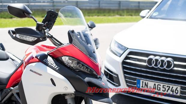 Ducati and Adi demonstraties V2X radar