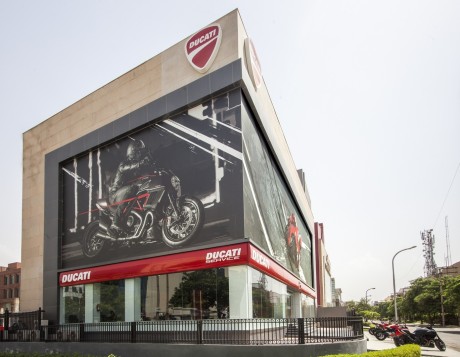 The largest Ducati store in the world is in New Delhi bikes