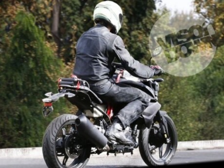 BMW s 300cc Indian motorcycle webBikeWorld