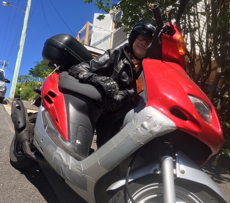 David Hinchliffe and his SYM scooter - Former politician regrets rider support