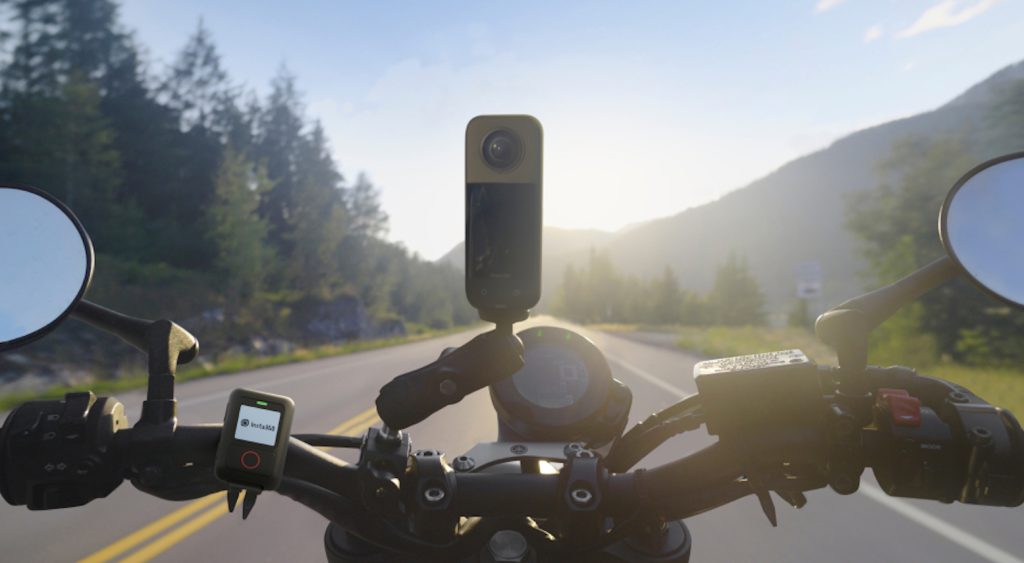 Insta360's new GPS Action Remote - compatible with the X3, ONE RS and ONE R cameras. Media sourced from Insta360.