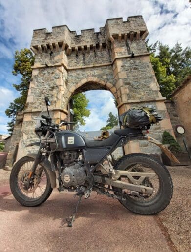 A view of the breathtaking views associated with RE X Vintage Rides' collaboration, set to continue into 2025. Media sourced from Vintage Rides.