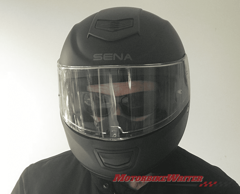 Sena Momentum Lite Bluetooth helmet