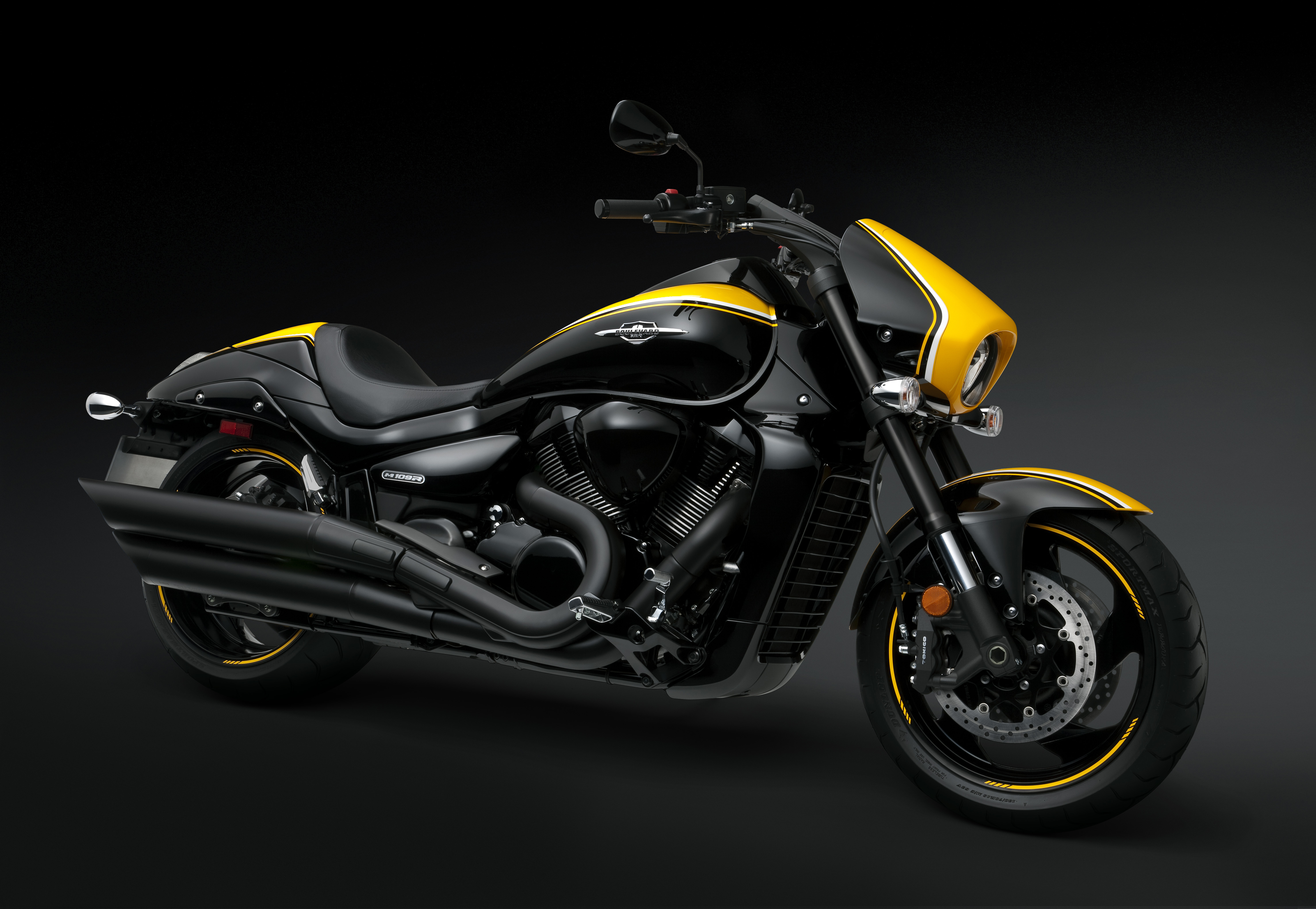 Suzuki Boulevard M109R Black Edition