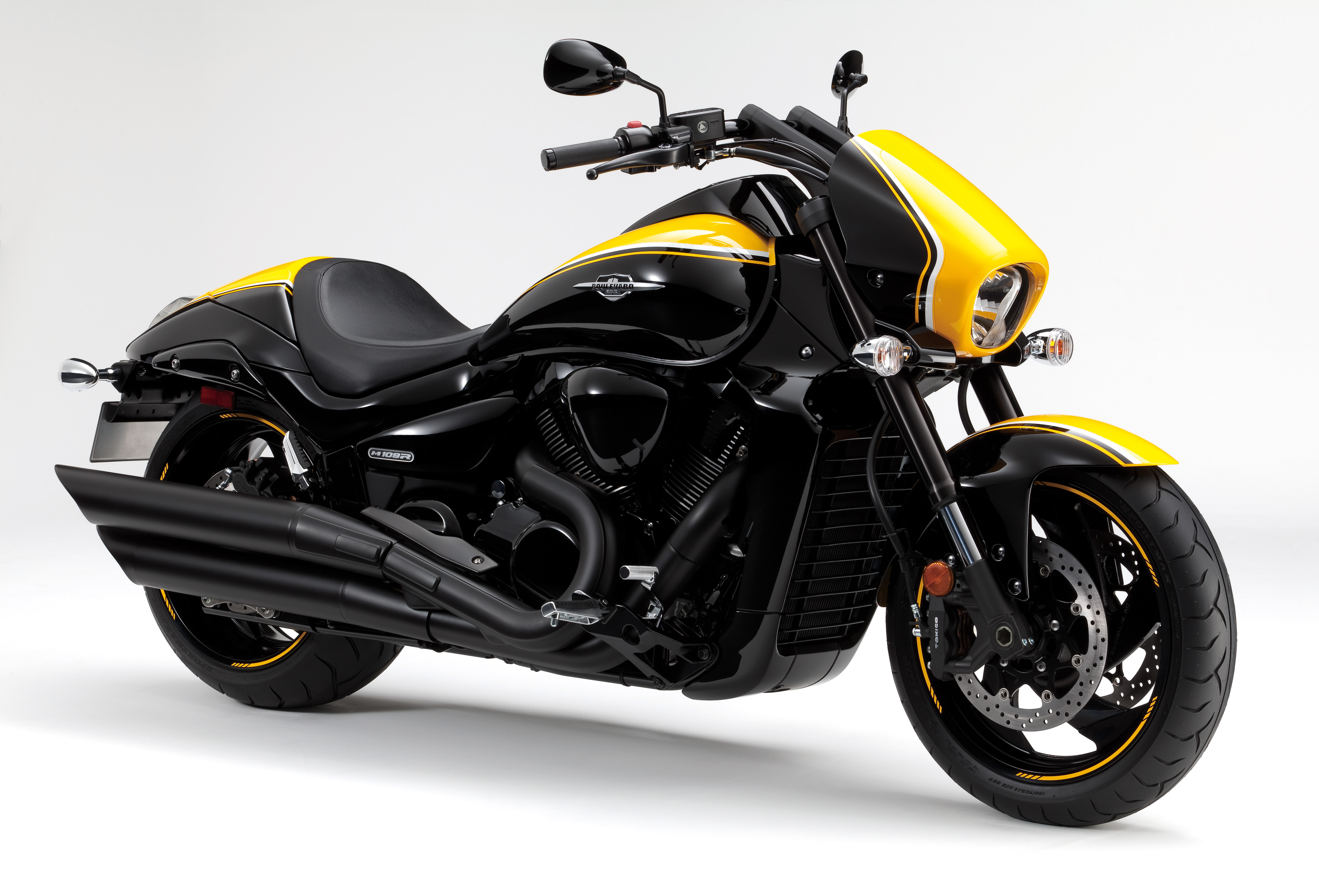 Suzuki Boulevard M109R Black Edition