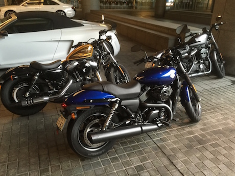 Harley-Davidson Street 750 in the new blue colour
