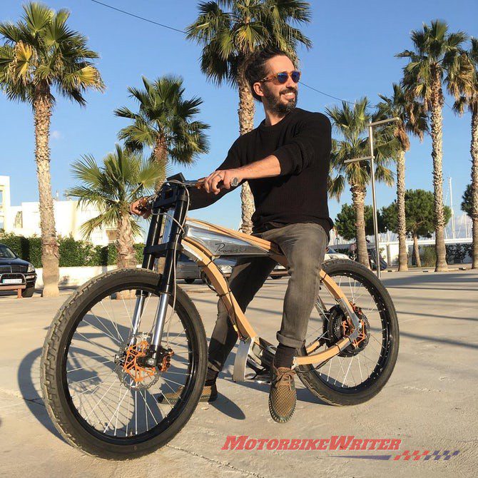 Rocsie wood E-motorbike Green falcon