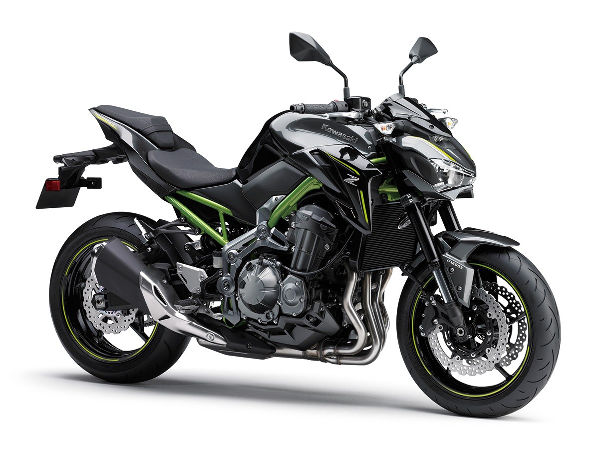 Kawasaki Z900 - Z650 convenient z1 unveiling