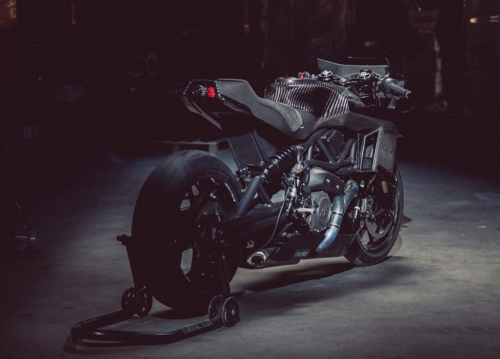 An Indian FTR christened the Black Swan. From the talents of Workhorse Speed Shop. Media sourced from BikeEXIF.