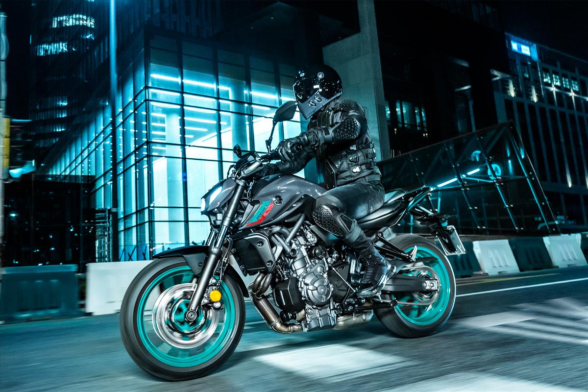 2023 Yamaha MT-07 Buyer's Guide: Specs, Photos, Price