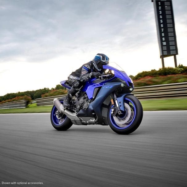 2023 Yamaha YZF-R1 / R1M