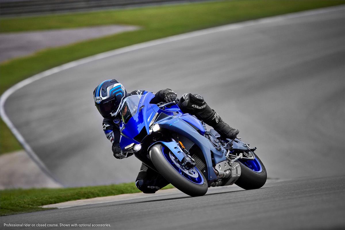 YAMAHA YZF-R1 (R1) 2011 Parts and Technical Specifications