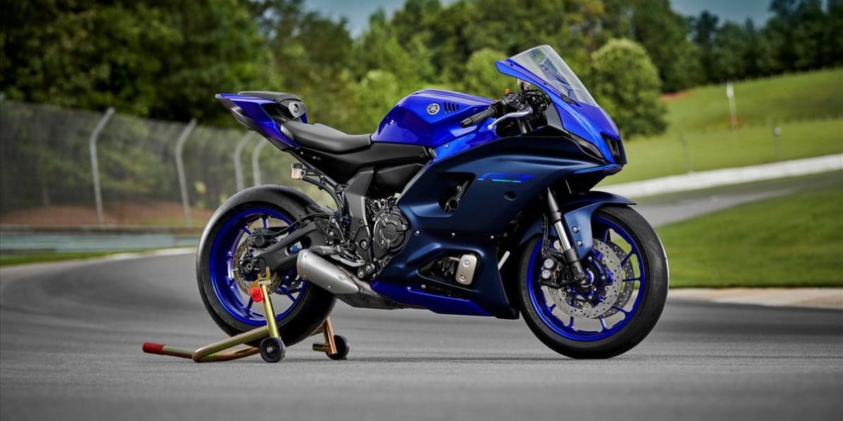 2023 Yamaha YZFR7 [Model Overview] wBW