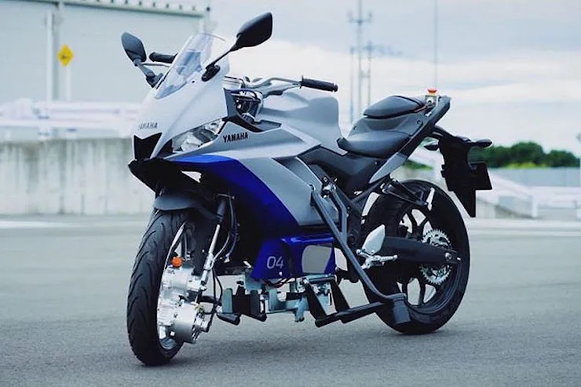 A prototype from Yamaha showing off Yamaha's Advanced Motorcycle Stabilisation Assist System (AMSAS). Media sourced from Bennetts.