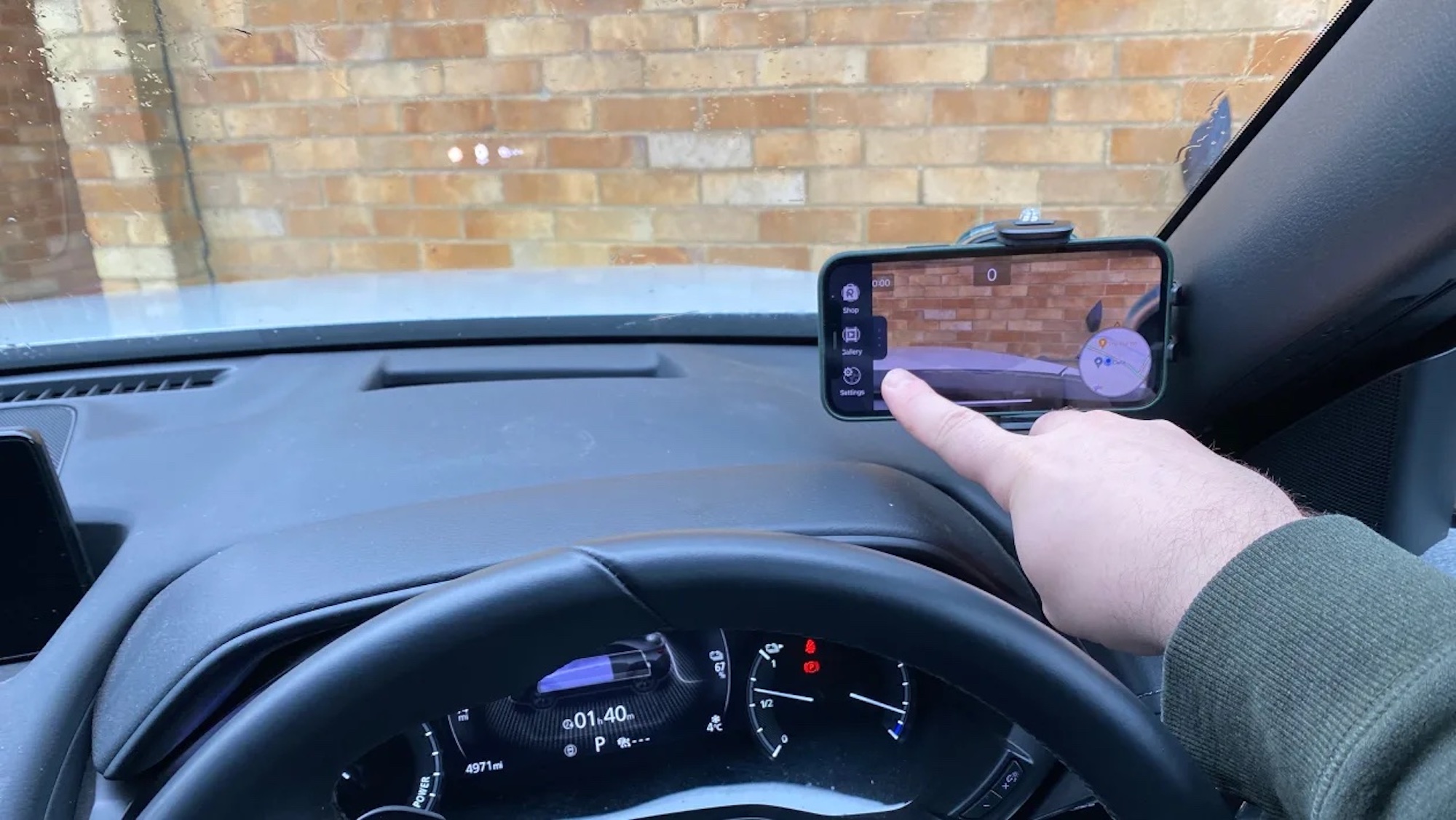 A civilian giving a generic dash cam a try. Media sourced from AutoExpress.