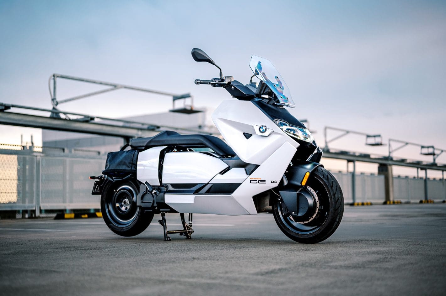 BMW 2023 CE-04 Electric Scooter Ride Review