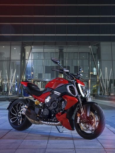 Ducati's Diavole V4. Media sourced from Ducati's relevant press release.