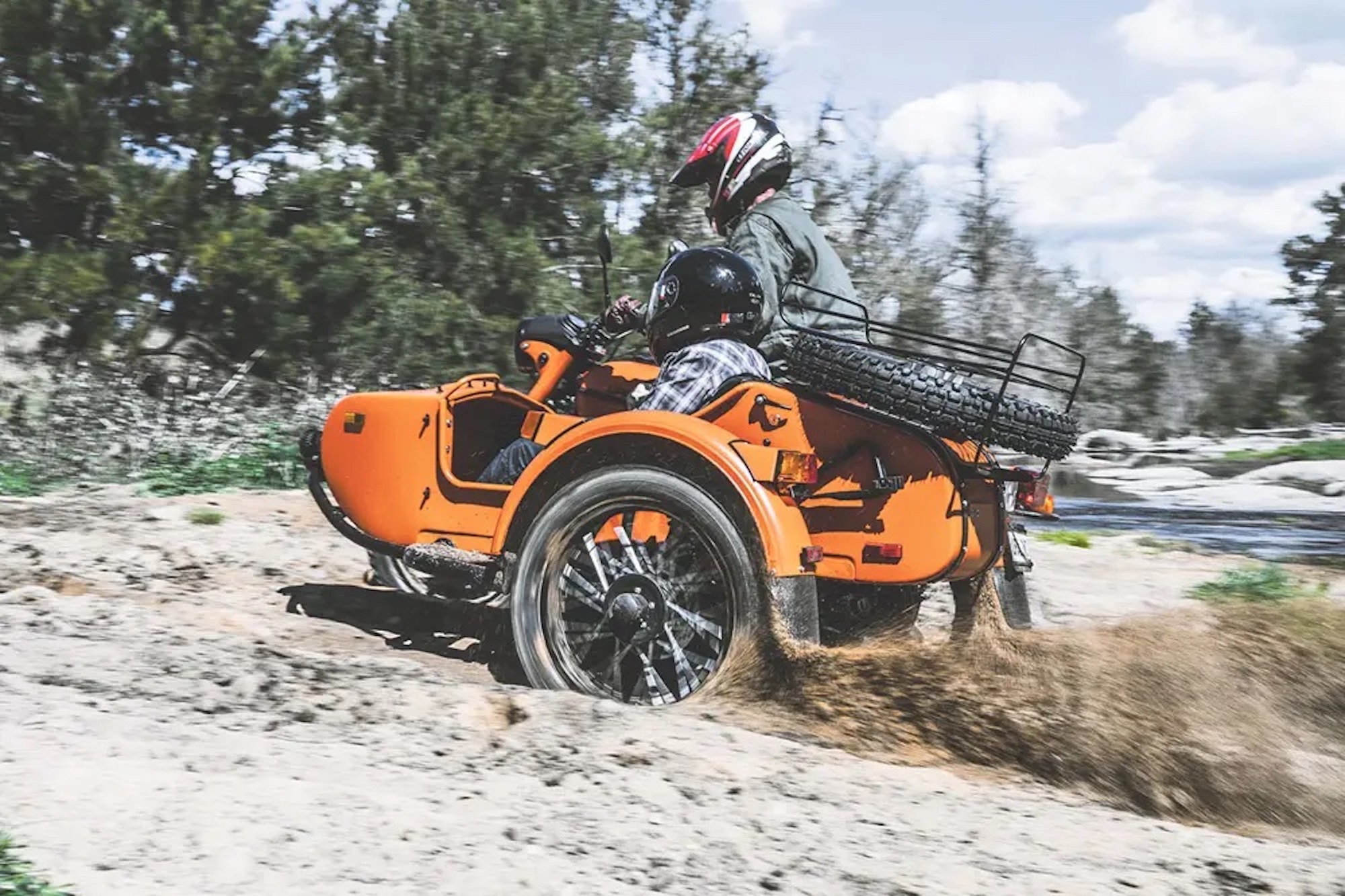 Ural's machines, which will soon have their updated engine. Media sourced from MCN.