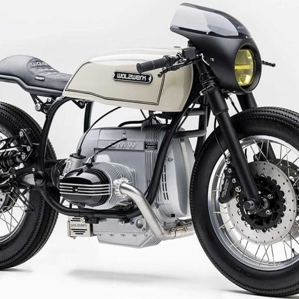 WaltzWerk's 1000th Custom Build: A 1990 BMW R1000RS. Media sourced from BikeEXIF.