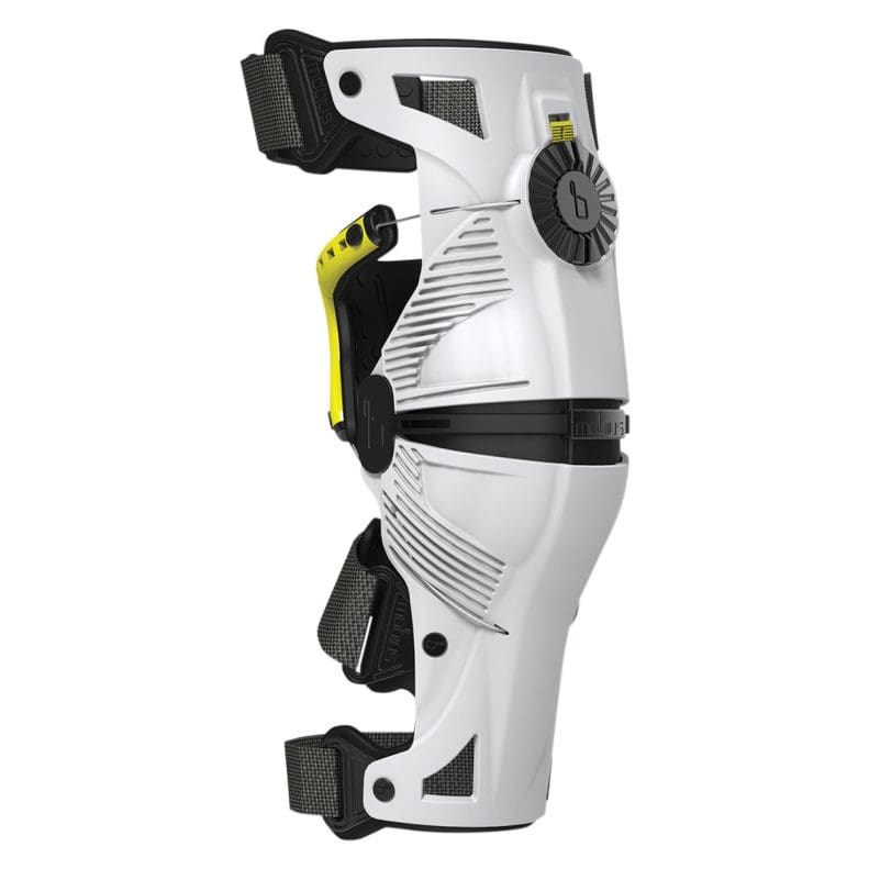 Mobius X8 Knee Braces