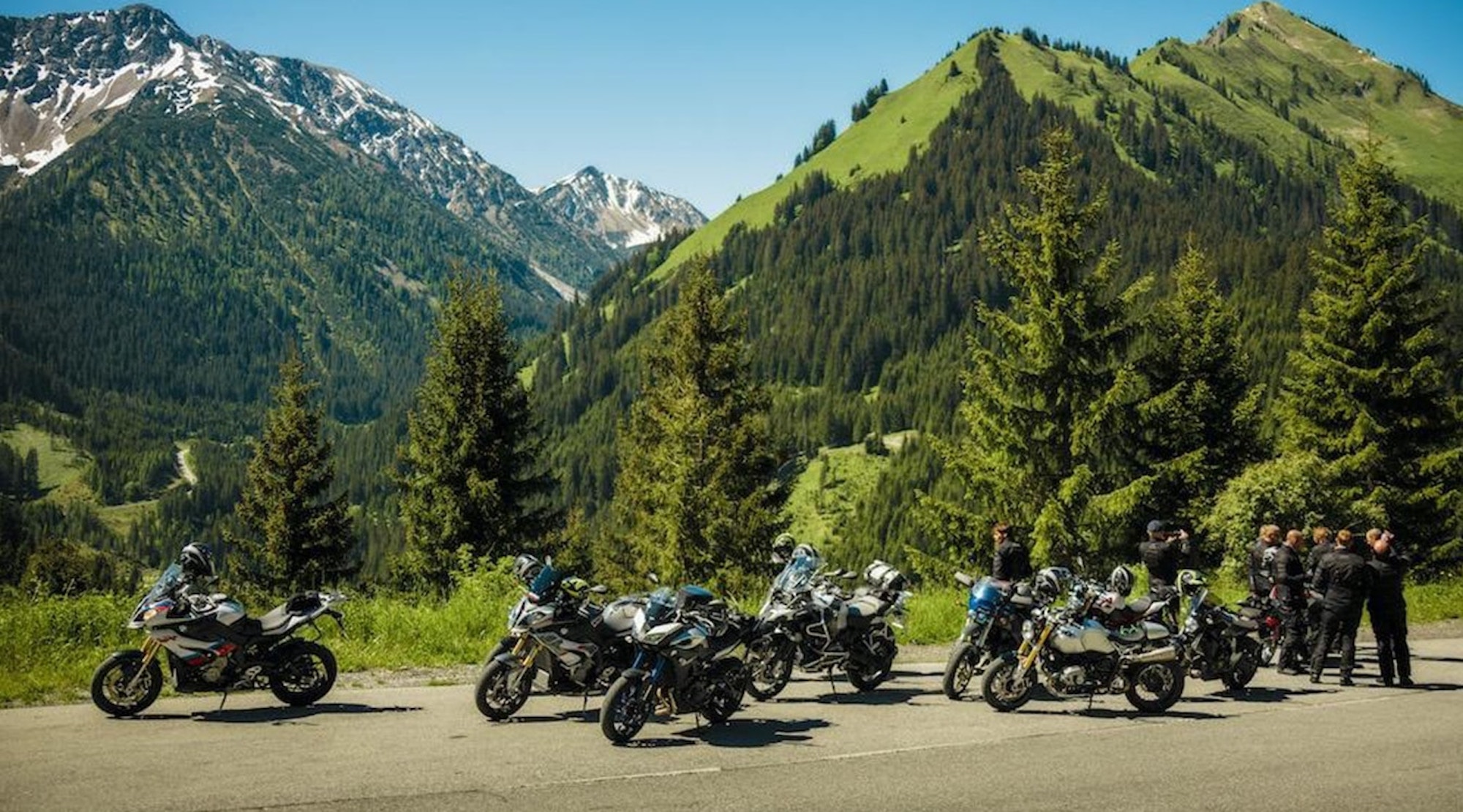 A group of motorcycles courtesy of Cardo Systems.