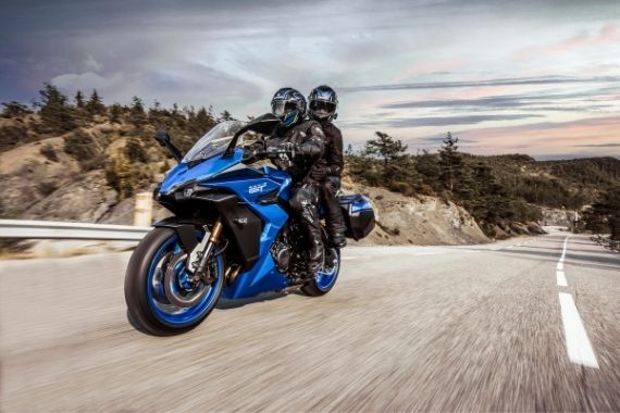 2023 Suzuki GSX-S1000GT/GT+