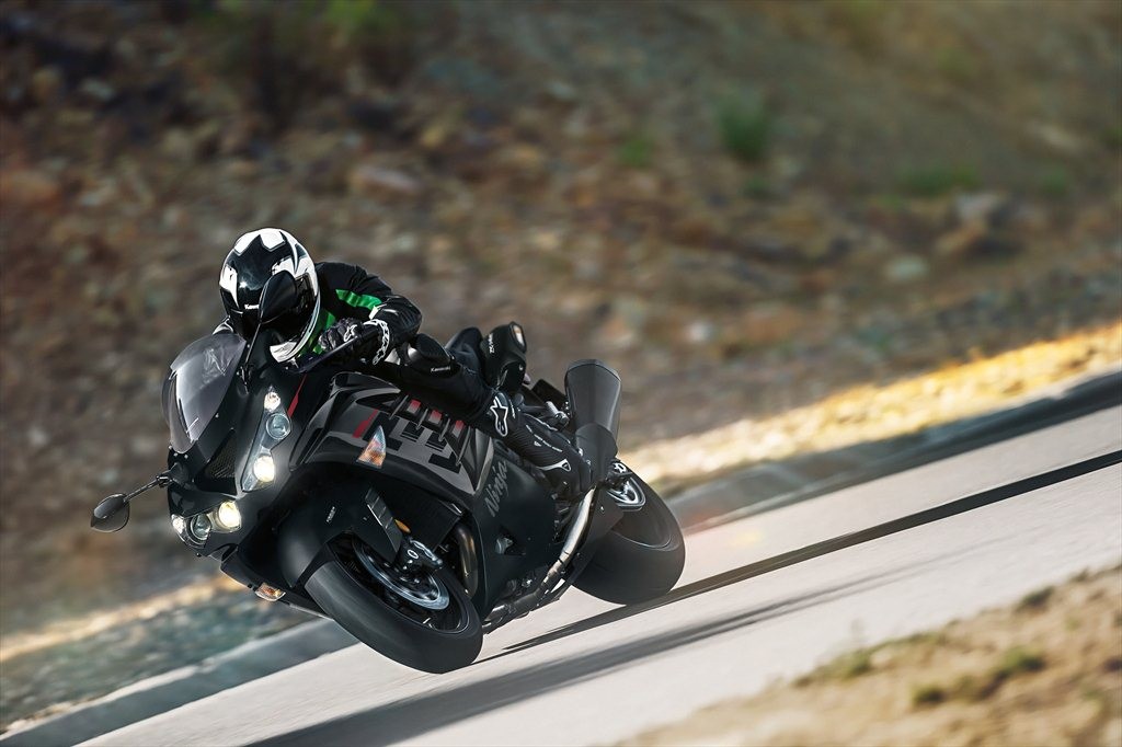 2023 Kawasaki Ninja ZX 14R Specs Features Photos