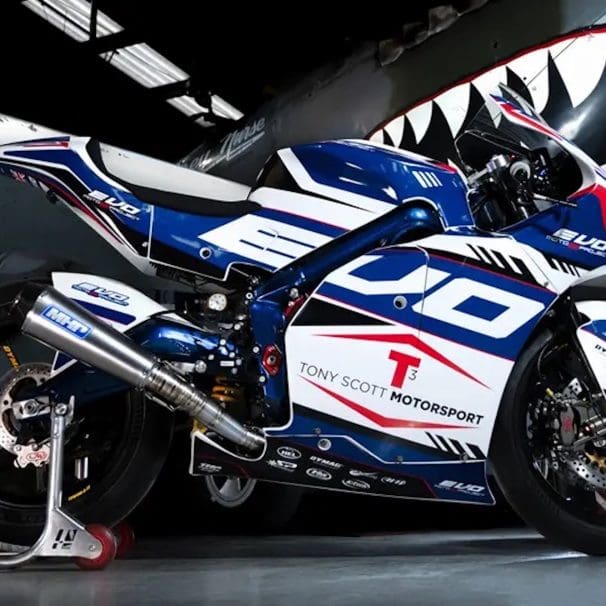 Tony Scott's "Moto Evo," featuring an accessible kit for riders to hit the production-based British Supersport racing class perfectly. Media sourced from MCN.