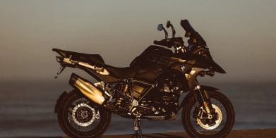 BMW's BMW R 1250 GS Ultimate Edition. Media sourced from MotoriOnline RED Live.