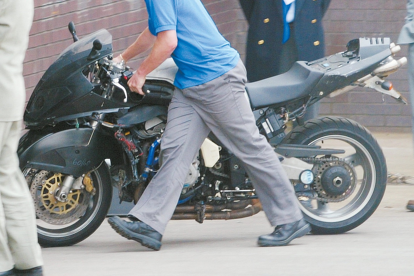A 1275cc bike seen outside Triumph's Hinckley factory in September of 2003 - shortly after the project was canned, despite Triumph spending an astronomical £4 million to get the thing up and running. By the way, rumour has it this was a "Hurricane." Media (and tidbits) sourced from MCN.